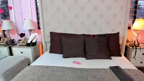 scarlett_leblanc_ online show from 05-29-26, 12:25