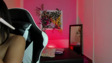 scarlett_lune online show from 05-23-26, 06:45