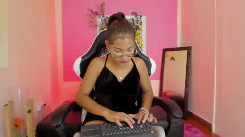 scarlett_lune online show from 05-29-26, 08:18