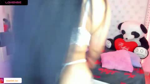 Snapshot of scarlett_luv chatting on 02-03-26, 02:53 Kim online show from 02-03-26, 02:53