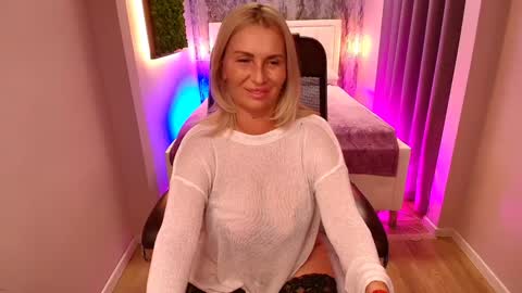 Scarlett online show from 02-07-25, 02:47