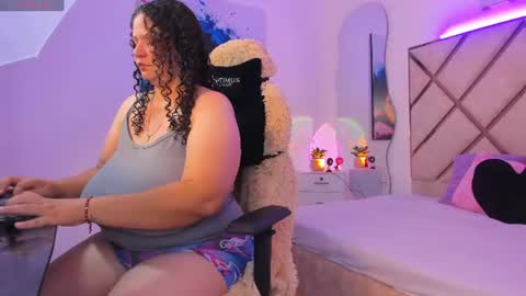 vanessa online show from 07-01-26, 02:18