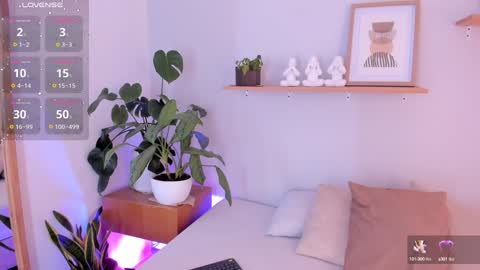 Snapshot of scarlett_morgan_ chatting on 12-30-24, 05:55 Scarlett Morgan online show from 12-30-24, 05:55
