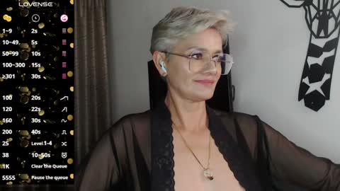 Scarlett online show from 01-18-25, 02:36