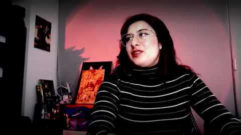 Snapshot of scarlett_sen chatting on 01-16-26, 03:05 Mistress Scarlett online show from 01-16-26, 03:05