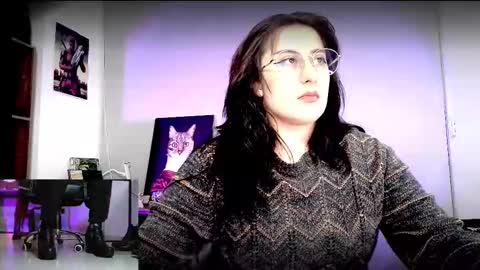 Snapshot of scarlett_sen chatting on 02-19-26, 01:29 Mistress Scarlett online show from 02-19-26, 01:29