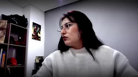 Snapshot of scarlett_sen chatting on 03-03-26, 01:06 Mistress Scarlett online show from 03-03-26, 01:06