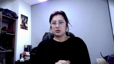 Snapshot of scarlett_sen chatting on 05-15-26, 02:35 Mistress Scarlett online show from 05-15-26, 02:35