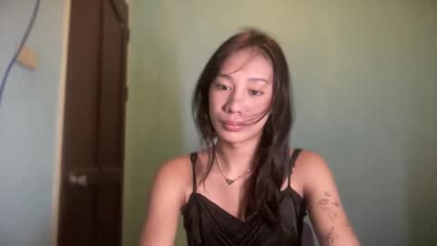 Scarlett online show from 12-04-25, 04:38