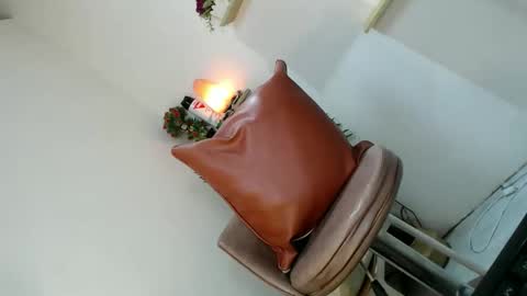 Snapshot of scarlett_sofia69 chatting on 03-10-26, 05:34 online show from 03-10-26, 05:34