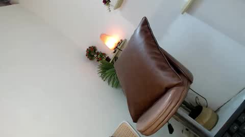 Snapshot of scarlett_sofia69 chatting on 03-13-26, 06:31 online show from 03-13-26, 06:31