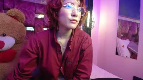 Snapshot of scarlett_squerit chatting on 07-28-26, 09:14 scarlett_squerit online show from 07-28-26, 09:14
