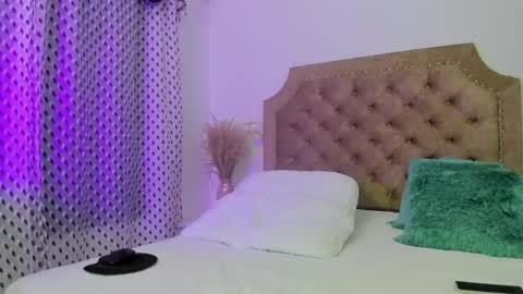 scarlett_star01 online show from 03-19-26, 01:04