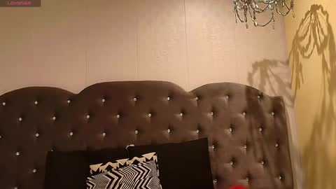 scarlett_venom_ online show from 04-21-26, 01:42