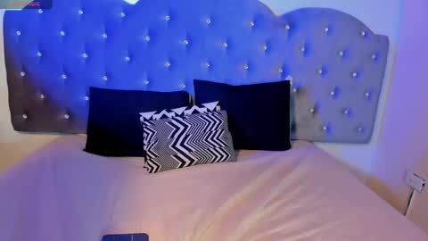 scarlett_venom_ online show from 04-22-26, 07:59