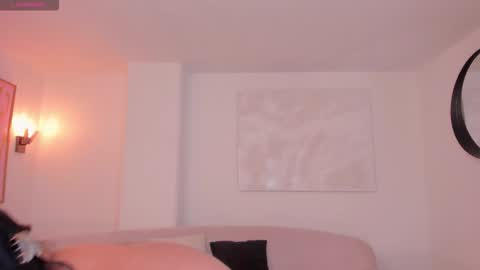 Scarlett online show from 12-03-25, 10:46