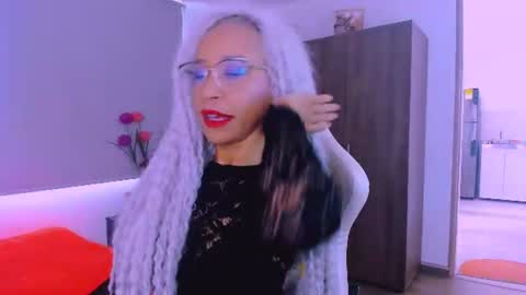 Scarlett online show from 07-15-26, 09:42