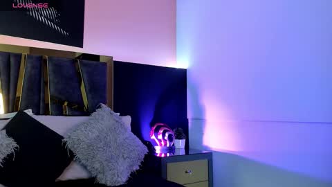 scarlettorres online show from 09-17-25, 05:25