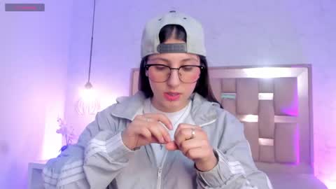 Scarlet online show from 04-21-26, 02:51