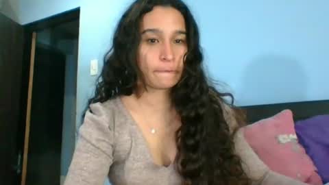 Snapshot of scarlettscottx chatting on 07-06-26, 01:46 Nataly online show from 07-06-26, 01:46