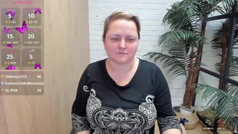 Scarlett online show from 12-16-24, 11:55