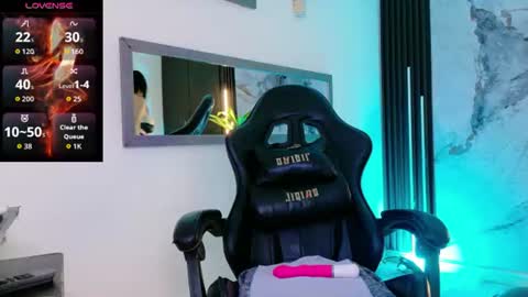 scarlettt_jones online show from 06-11-26, 11:14