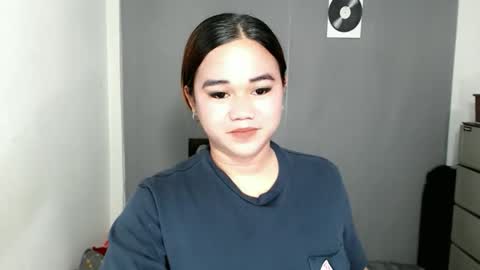 Snapshot of scarletvamp chatting on 05-30-26, 04:09 scarletvamp online show from 05-30-26, 04:09
