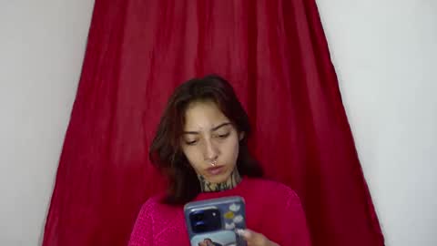 Snapshot of scarllett_bdsm chatting on 02-25-26, 04:55 Scarllett online show from 02-25-26, 04:55