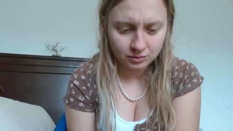 Snapshot of scartit chatting on 01-25-25, 06:57 ScarTit Bernhard online show from 01-25-25, 06:57
