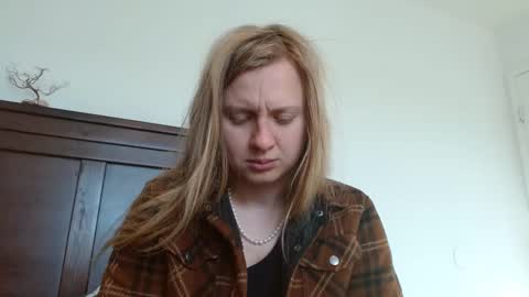 Snapshot of scartit chatting on 01-31-25, 04:27 ScarTit Bernhard online show from 01-31-25, 04:27