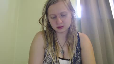 Snapshot of scartit chatting on 09-09-25, 06:40 ScarTit Bernhard online show from 09-09-25, 06:40