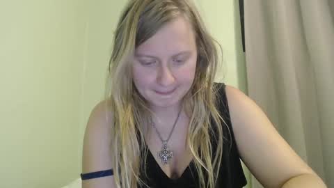 Snapshot of scartit chatting on 09-13-25, 06:13 ScarTit Bernhard online show from 09-13-25, 06:13