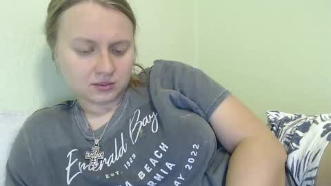 Snapshot of scartit chatting on 09-21-25, 08:43 ScarTit Bernhard online show from 09-21-25, 08:43