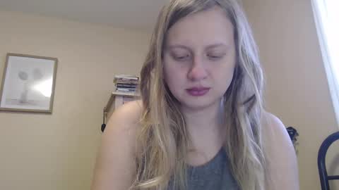 Snapshot of scartit chatting on 11-26-25, 07:04 ScarTit Bernhard online show from 11-26-25, 07:04