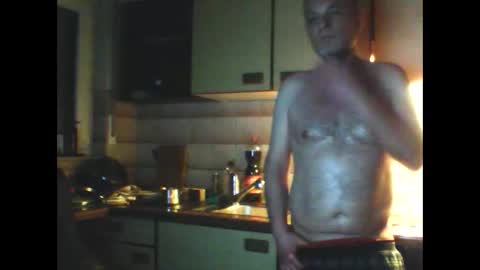 schnibschnab online show from 02-19-26, 02:07