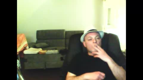 schnibschnab online show from 03-10-26, 12:15