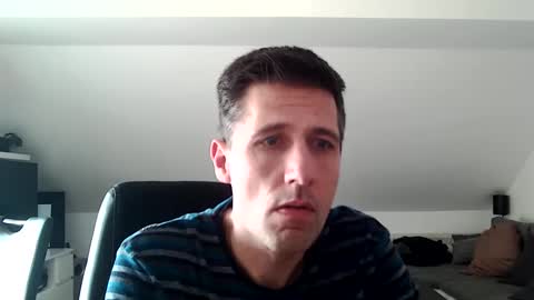 Snapshot of schnuckigeil chatting on 01-20-25, 12:18 Dildomen online show from 01-20-25, 12:18