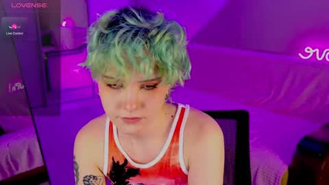 Snapshot of school_love chatting on 01-22-25, 04:33 Rina online show from 01-22-25, 04:33