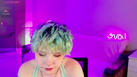 Snapshot of school_love chatting on 01-26-25, 01:04 Rina online show from 01-26-25, 01:04