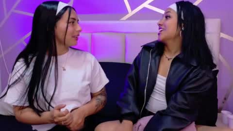 Skarleth And Viky online show from 04-13-26, 01:27