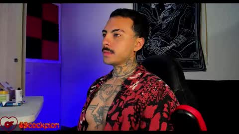 Alejandro help me to reach 200 thumps up online show from 10-28-25, 07:12