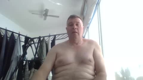 Scoobs online show from 09-17-25, 05:31