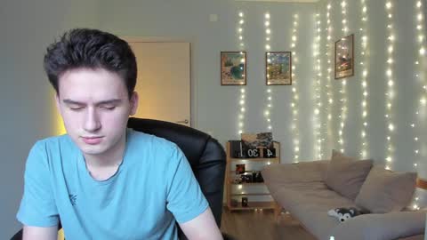 Thomas brunette and Alex blond online show from 12-29-24, 02:21