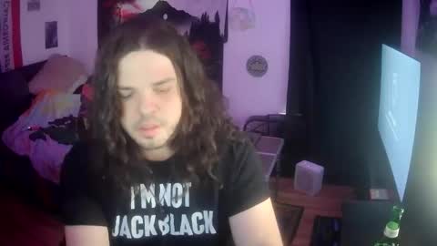 Snapshot of scoobysnaxxxxx chatting on 02-19-26, 04:03 scoobysnaxxxxx online show from 02-19-26, 04:03