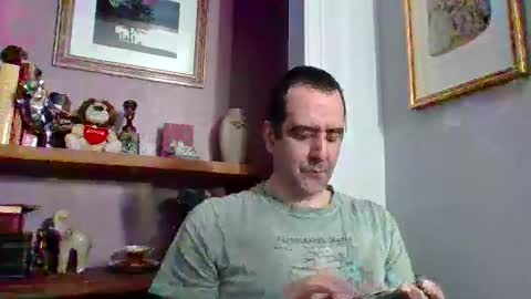 Snapshot of scorpiomtl chatting on 01-12-26, 06:24 scorpiomtl online show from 01-12-26, 06:24