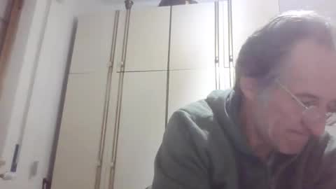 Snapshot of scotchwhieskie chatting on 10-17-25, 07:05 scotchwhieskie online show from 10-17-25, 07:05