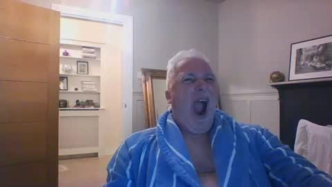 scoti55 online show from 04-17-26, 10:35