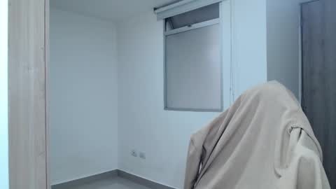 Snapshot of scott_brasher1 chatting on 01-09-25, 08:22 Twitter Scott brasher1 Instagram Camiloestuardo2 online show from 01-09-25, 08:22