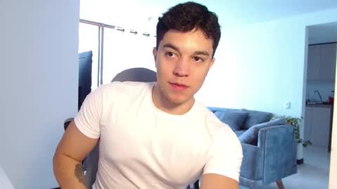 Twitter Scott brasher1 Instagram Camiloestuardo2 online show from 03-17-26, 05:49