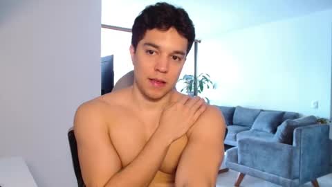 Twitter Scott brasher1 Instagram Camiloestuardo2 online show from 04-10-26, 03:28